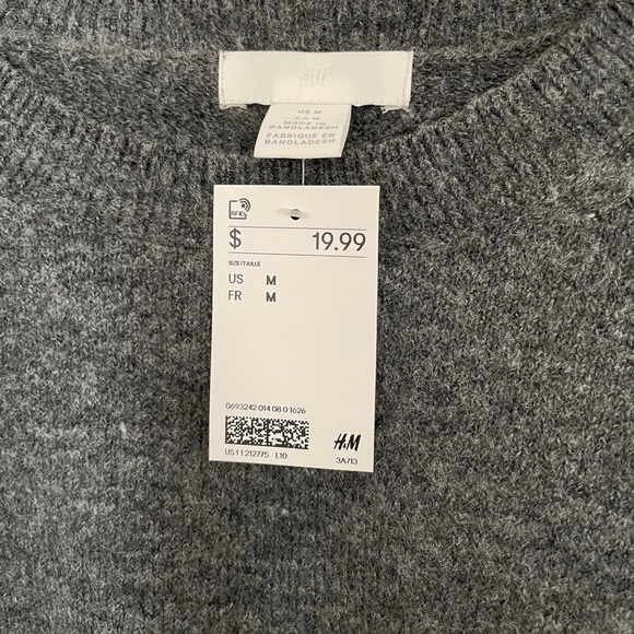 NWT H&M Sweater - Picture 3 of 3